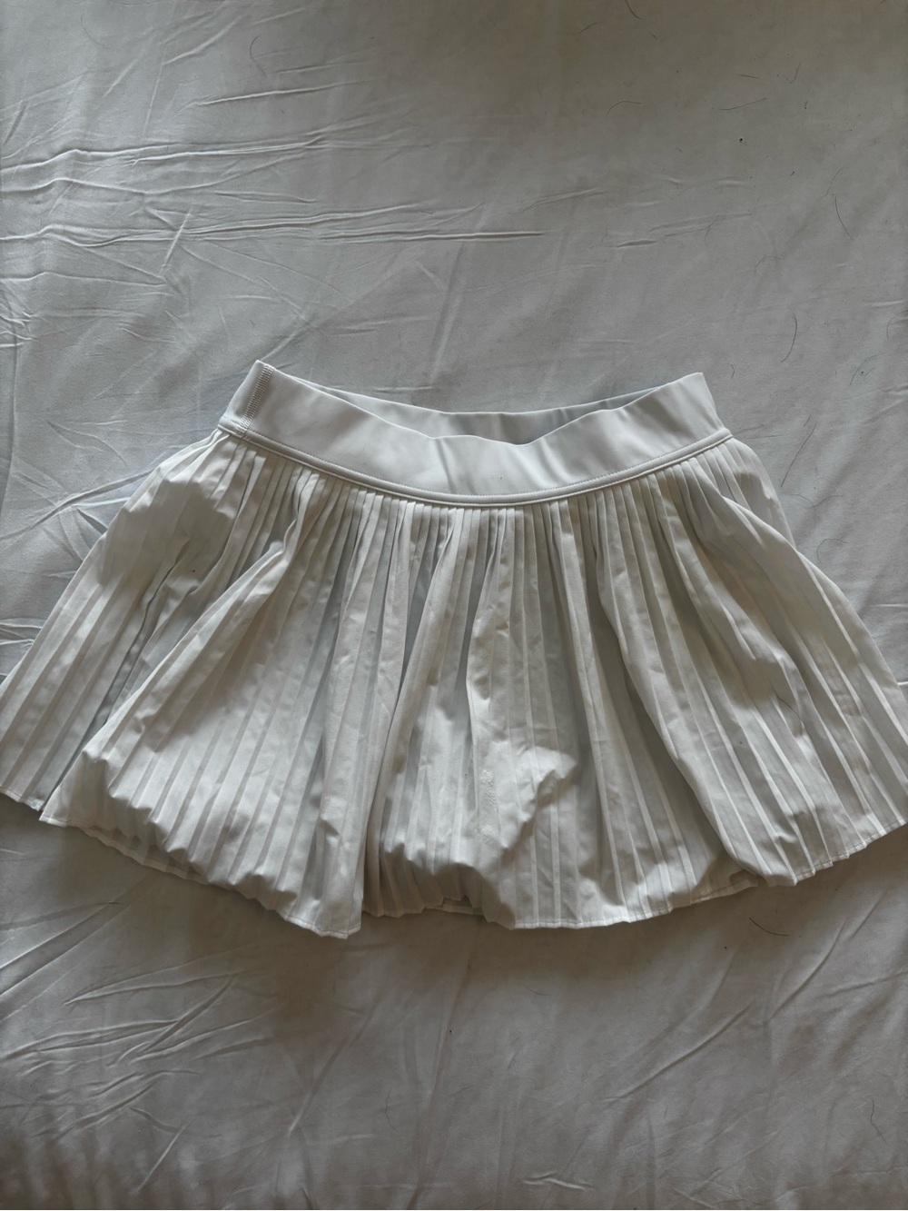 Aritzia White Pleated Mini Skirt